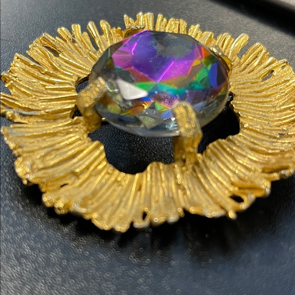 Judith Green Gold and Multicolor Brooch - Picture 2 of 3